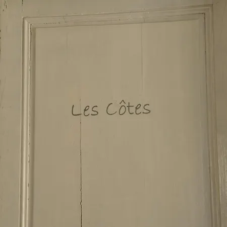 Couette-café Chambres D'hotes La Reverie